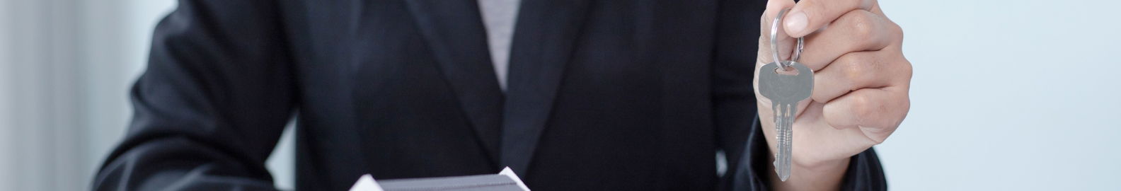 10 Questions You Must Ask When Interviewing an Agent